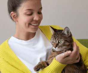 Neutralizes Odor Instantly